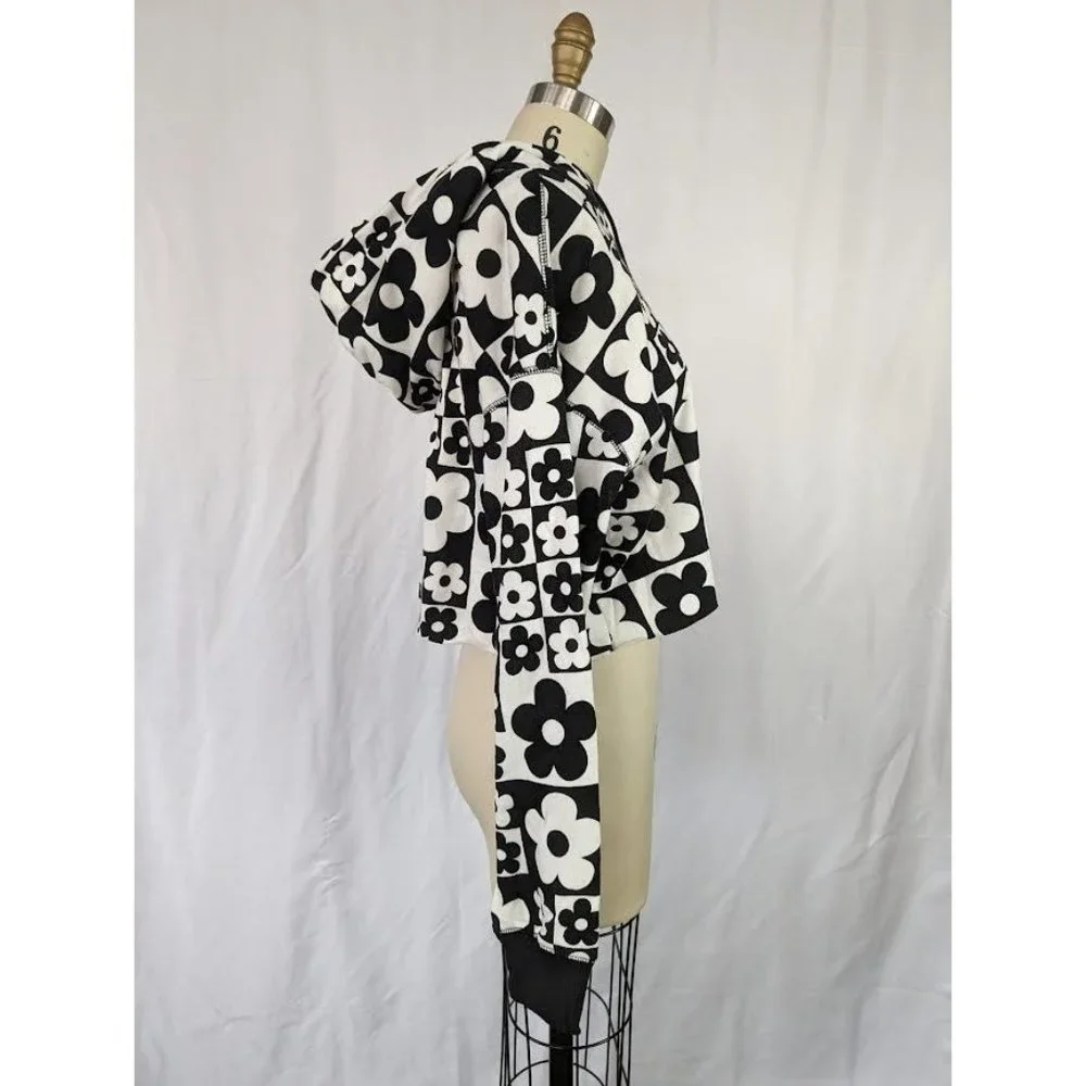 Women's Junior's Wild Fable Cropped Hoodie Sweatshirt Size Large Raw Hem NEW - Picture 4 of 7